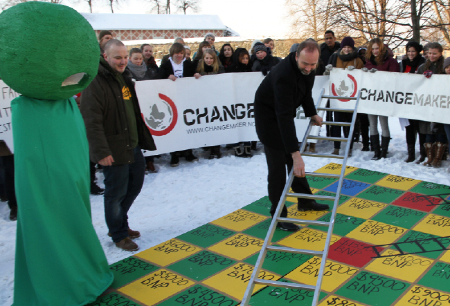 Changemakers handelskampanje: Giske setter ned stigen!